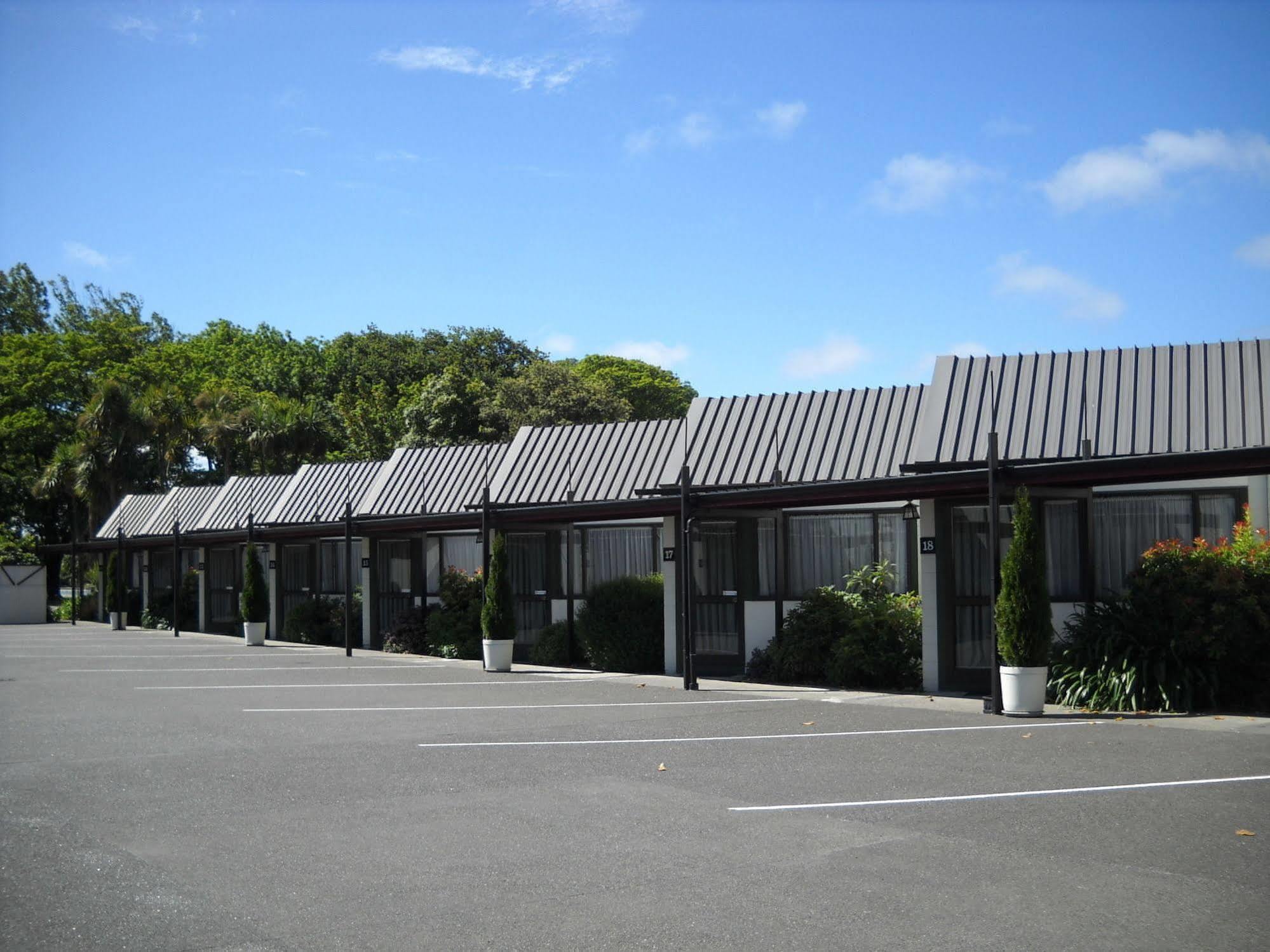 Gothic Heights Motel Christchurch Exterior foto